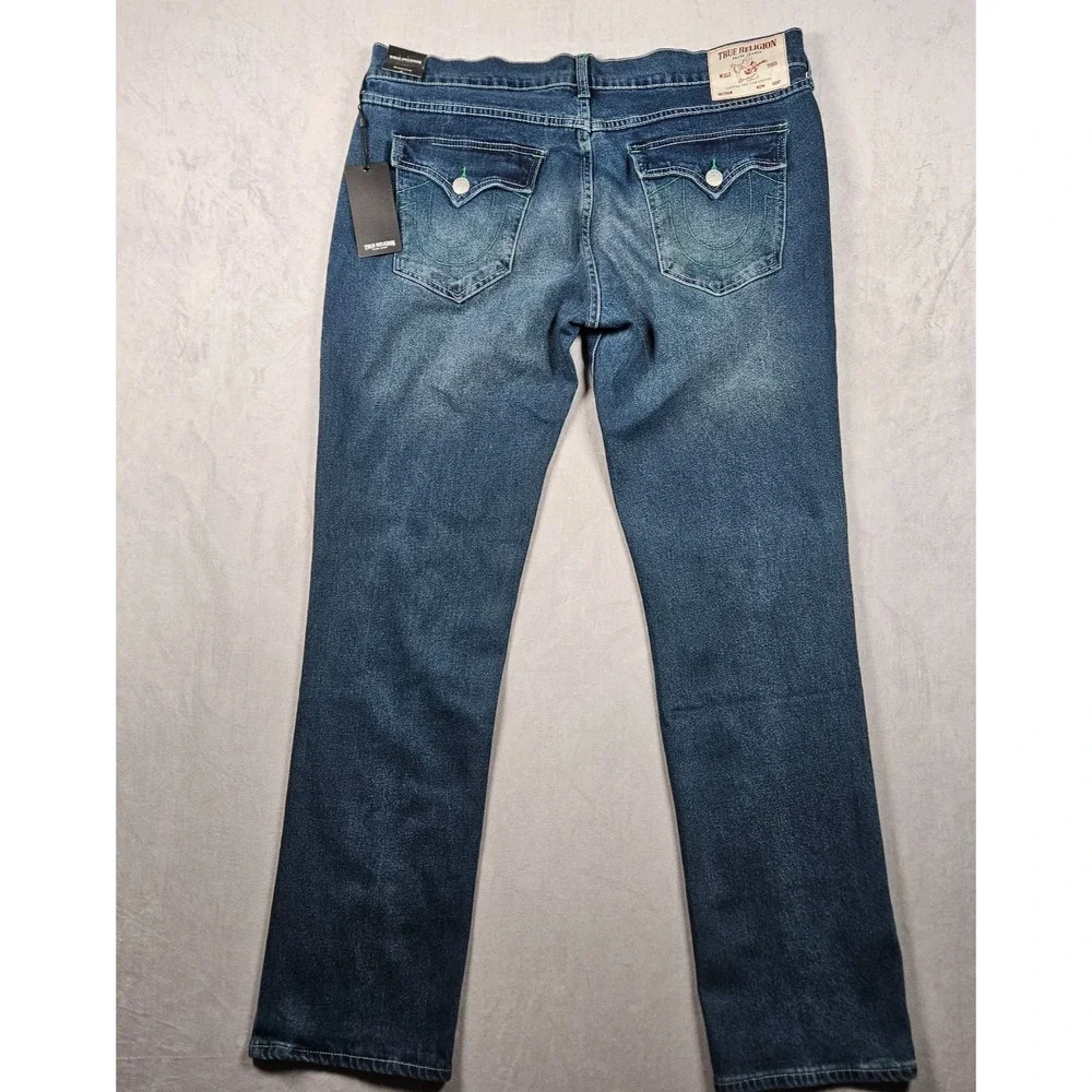 NEW True Religion Ricky Relaxed Straight Jeans Mens 38x34 Dark Wash Flap Pockets